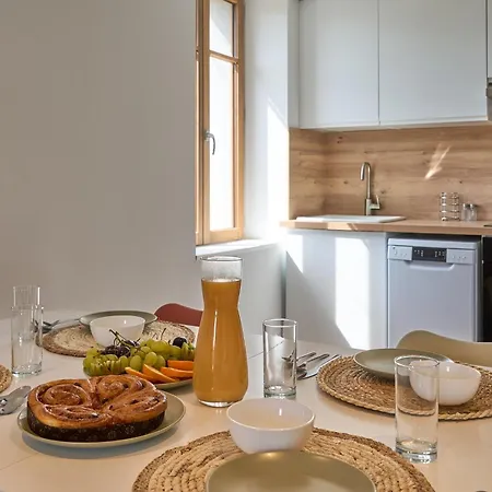 Appartement Le Rempart Harmonieux - Triplex Au Pied De La Cite à Carcassonne Extérieur photo
